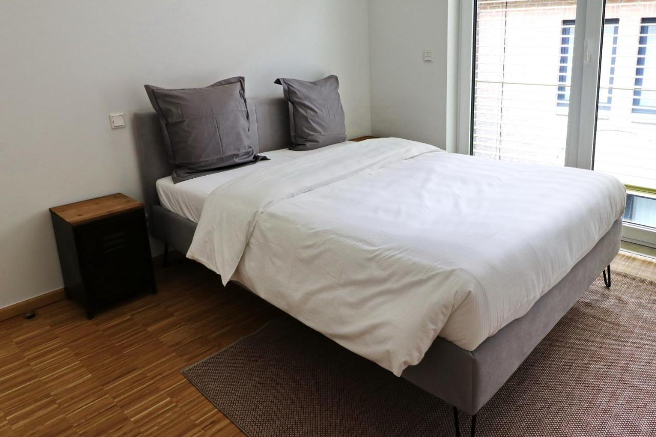 Threeland Hotel Petange Bagian luar foto