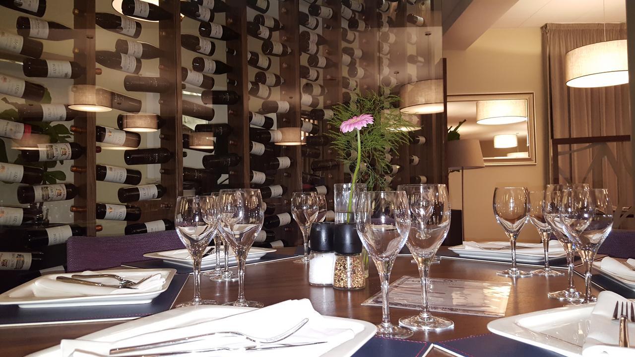 Threeland Hotel Petange Bagian luar foto